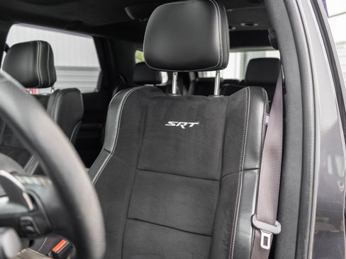 Used 2018 Dodge Durango SRT w/ SRT Interior Appearance Group image 9