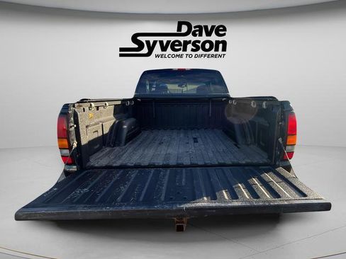 Used 2005 GMC Sierra 1500 SLT w/ Light Duty Power Package image 24