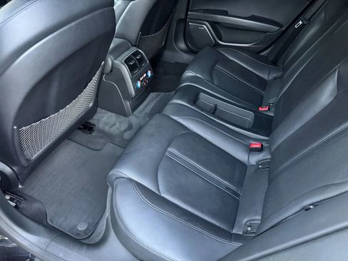 Used 2014 Audi RS 7 Prestige AWD/4WD image 35