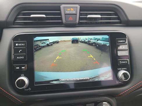 New 2025 Nissan Versa SR w/ Trunk Package image 13