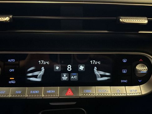 New 2026 Genesis GV60 RWD image 18