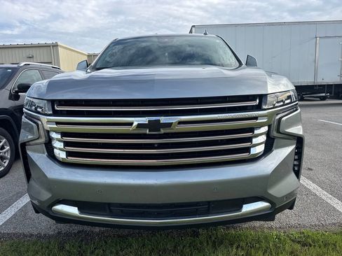 Used 2023 Chevrolet Tahoe High Country AWD/4WD image 2