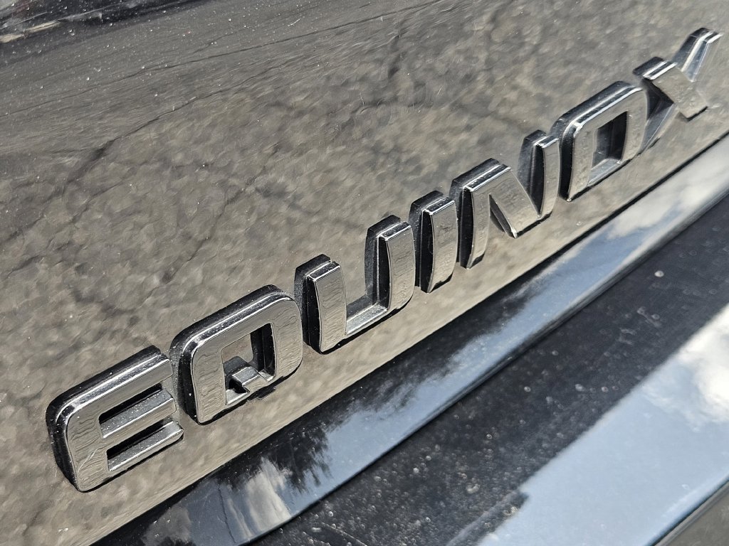 Used 2023 Chevrolet Equinox RS AWD/4WD image 12