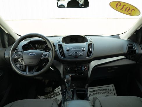 Used 2019 Ford Escape S image 25