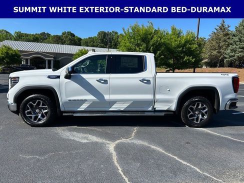 New 2026 GMC Sierra 1500 SLT w/ SLT Premium Package AWD/4WD image 9