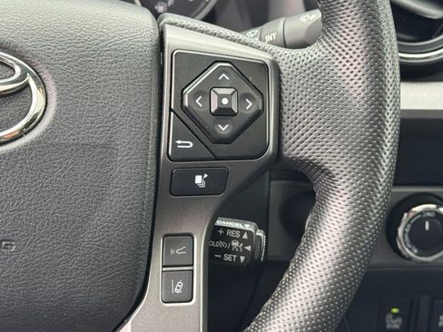 Used 2022 Toyota Tacoma TRD Pro AWD/4WD image 24