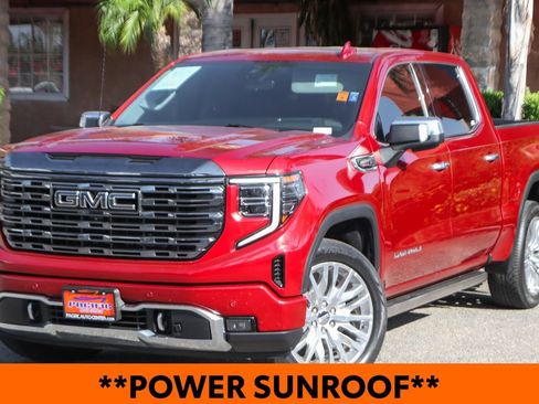 Used 2022 GMC Sierra 1500 Denali w/ Denali Reserve Package AWD/4WD image 4