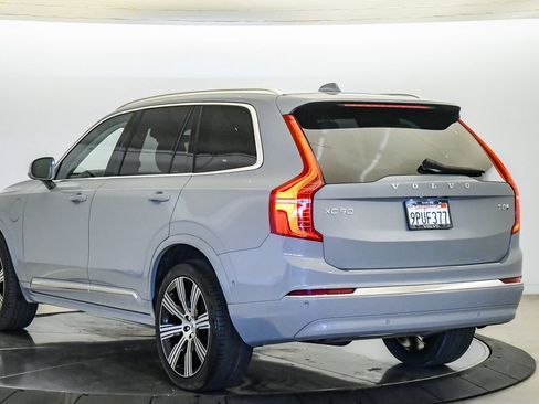 Certified 2025 Volvo XC90 T8 Ultra AWD/4WD image 2