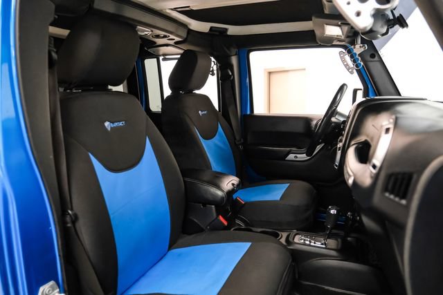 Used 2016 Jeep Wrangler Unlimited Rubicon AWD/4WD image 25