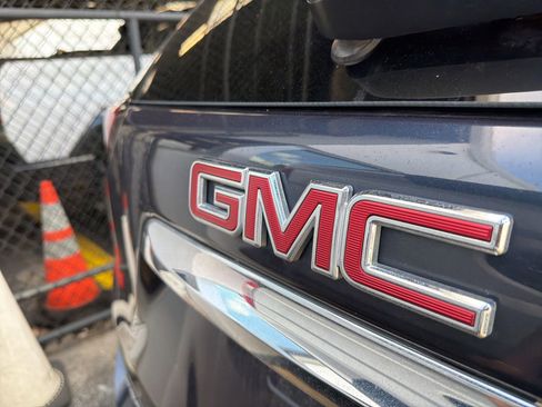 Used 2019 GMC Terrain SLT w/ Preferred Package AWD/4WD image 19