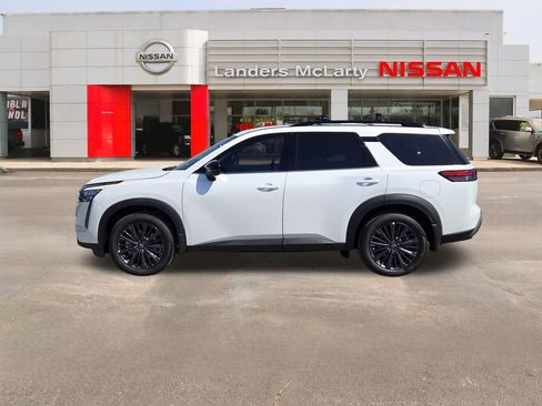 New 2026 Nissan Pathfinder SL w/ SL Premium Package FWD image 6