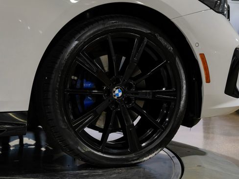 Used 2024 BMW 530i w/ M Sport Package RWD image 60