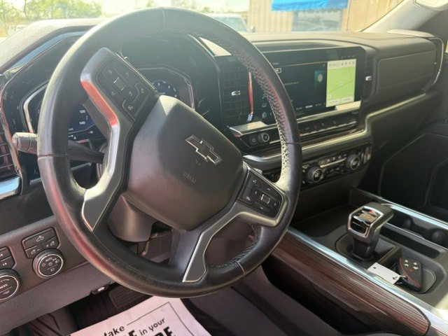 Used 2023 Chevrolet Silverado 1500 RST AWD/4WD image 15