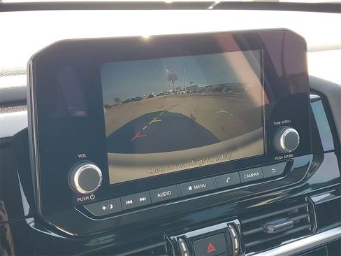 New 2025 Nissan Pathfinder SV w/ Black Appearance Package image 11