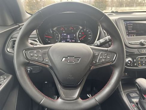 Certified 2023 Chevrolet Equinox RS image 12