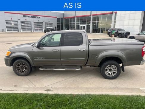 Used 2004 Toyota Tundra SR5 w/ Towing Pkg AWD/4WD image 6