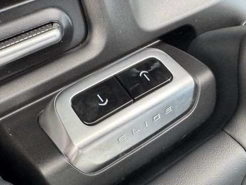 New 2025 Ford Expedition Max Platinum w/ Stealth Performance Package image 44