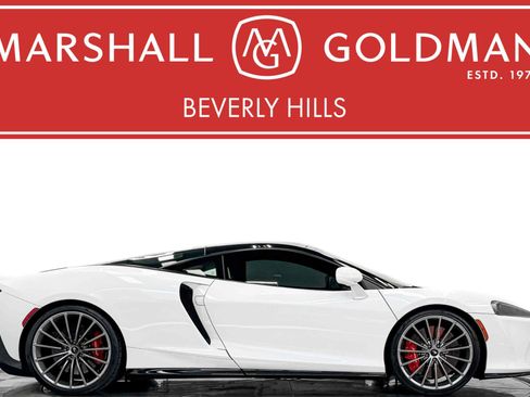 Used 2021 McLaren GT RWD image 1