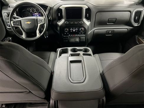 Certified 2021 Chevrolet Silverado 2500 LT w/ Fleet Comfort Package image 10
