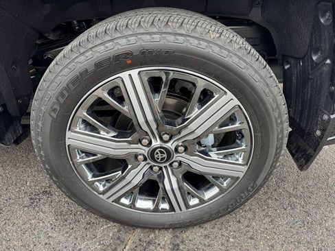 Used 2026 Toyota Sequoia Capstone image 11