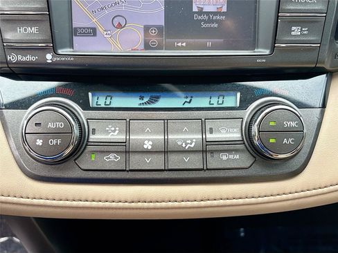 Used 2015 Toyota RAV4 Limited FWD image 16
