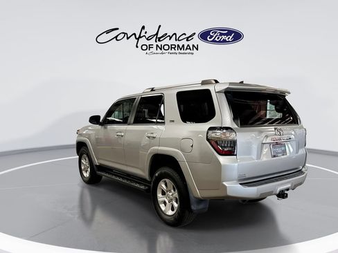 Used 2022 Toyota 4Runner SR5 Premium AWD/4WD image 6