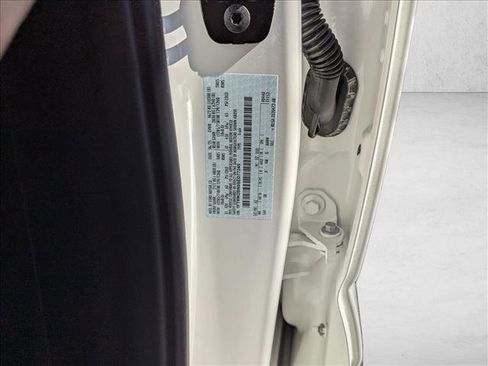 Used 2025 Ford F250 Lariat w/ Tremor Off-Road Package image 18