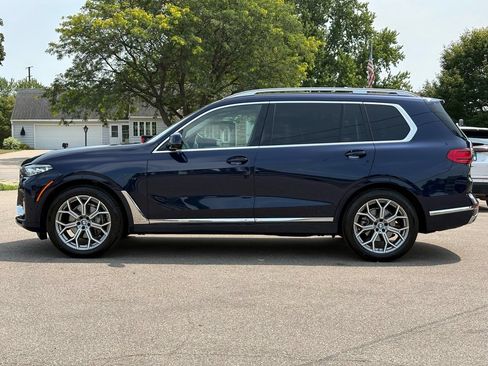 Used 2022 BMW X7 xDrive40i w/ Premium Package AWD/4WD image 5