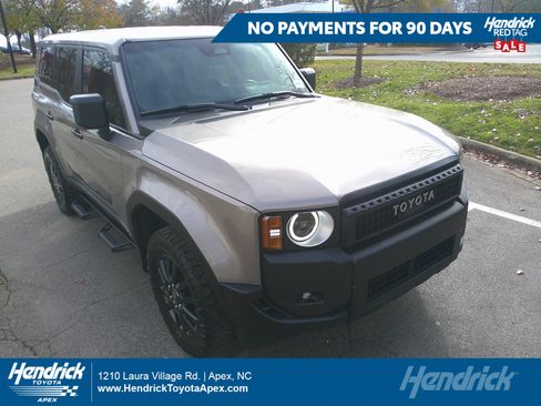 Used 2024 Toyota Land Cruiser 1958 image 1