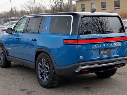 Used 2024 Rivian R1S Adventure image 5