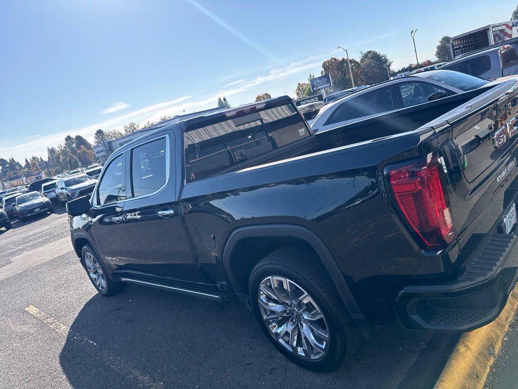 Used 2023 GMC Sierra 1500 Denali w/ Denali Reserve Package AWD/4WD image 6