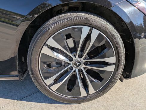 Used 2022 Mercedes-Benz C 300 4DR SDN C300 C 30 image 9