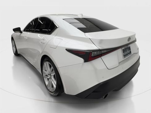 Used 2023 Lexus IS 300 w/ Comfort Package RWD image 6