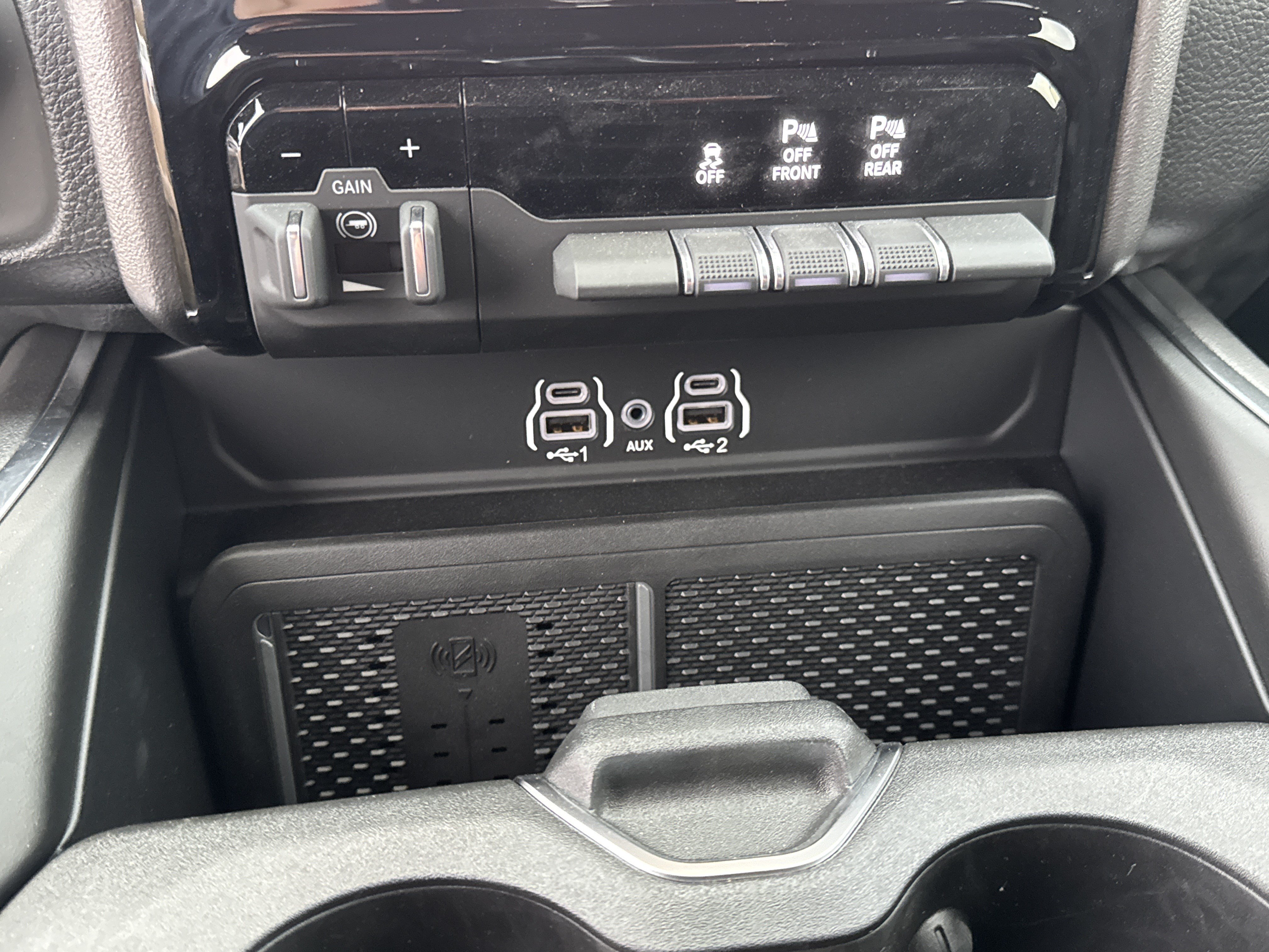 New 2026 RAM 1500 Big Horn AWD/4WD image 28