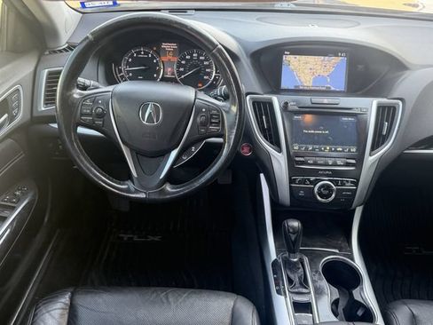 Used 2018 Acura TLX w/ Technology Package FWD image 10