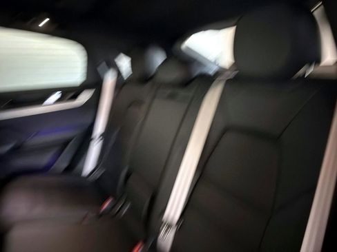 Certified 2025 Porsche Cayenne Coupe AWD/4WD image 15
