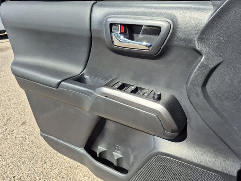 Used 2023 Toyota Tacoma TRD Off-Road w/ Black Out Package (TMS) image 14