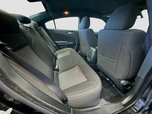 Used 2023 Dodge Charger SXT RWD image 18