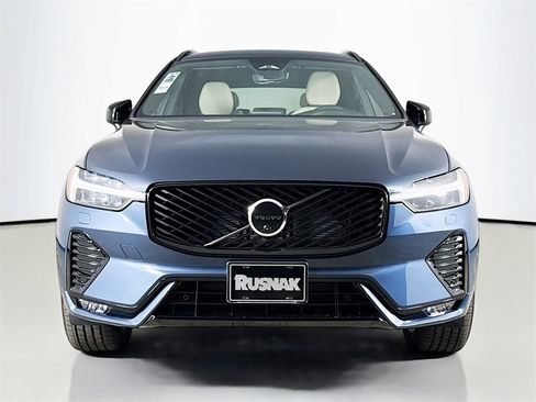 New 2026 Volvo XC60 B5 Plus w/ Protection Package Premier image 2
