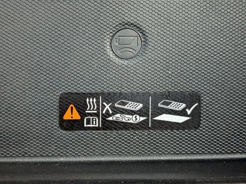 Used 2024 GMC Yukon Denali w/ LPO, Floor Liner Package AWD/4WD image 23