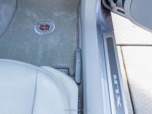 Used 2004 Cadillac XLR image 71