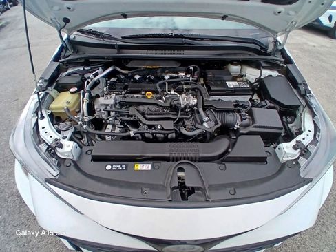 Used 2019 Toyota Corolla XSE image 19