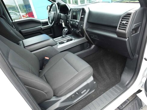 Used 2020 Ford F150 XLT w/ Equipment Group 302A Luxury AWD/4WD image 29