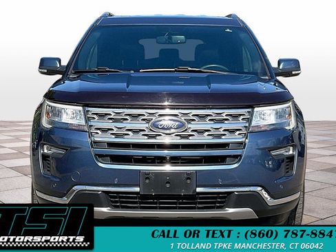 Used 2018 Ford Explorer Limited AWD/4WD image 3