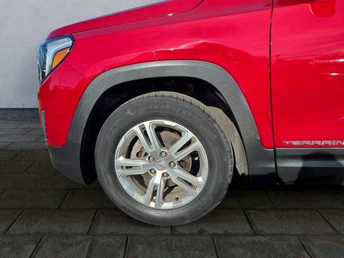 Used 2018 GMC Terrain SLE w/ Driver Convenience Package FWD image 26