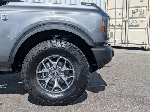 Certified 2025 Ford Bronco Big Bend image 11