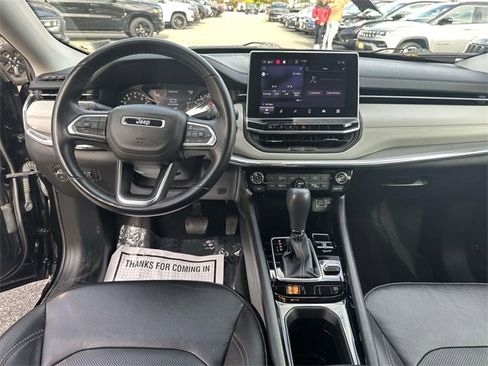 Certified 2022 Jeep Compass Limited image 20