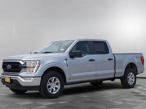 Certified 2022 Ford F150 XLT w/ Max Trailer Tow Package AWD/4WD image 8