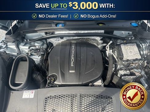 Used 2019 Porsche Macan AWD/4WD image 25