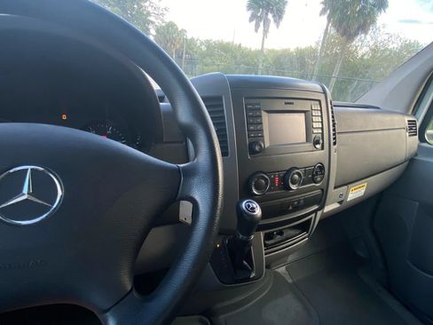 Used 2014 Mercedes-Benz Sprinter 3500 image 11